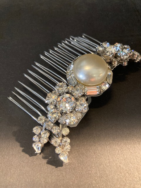 Large Pearl Hair Comb